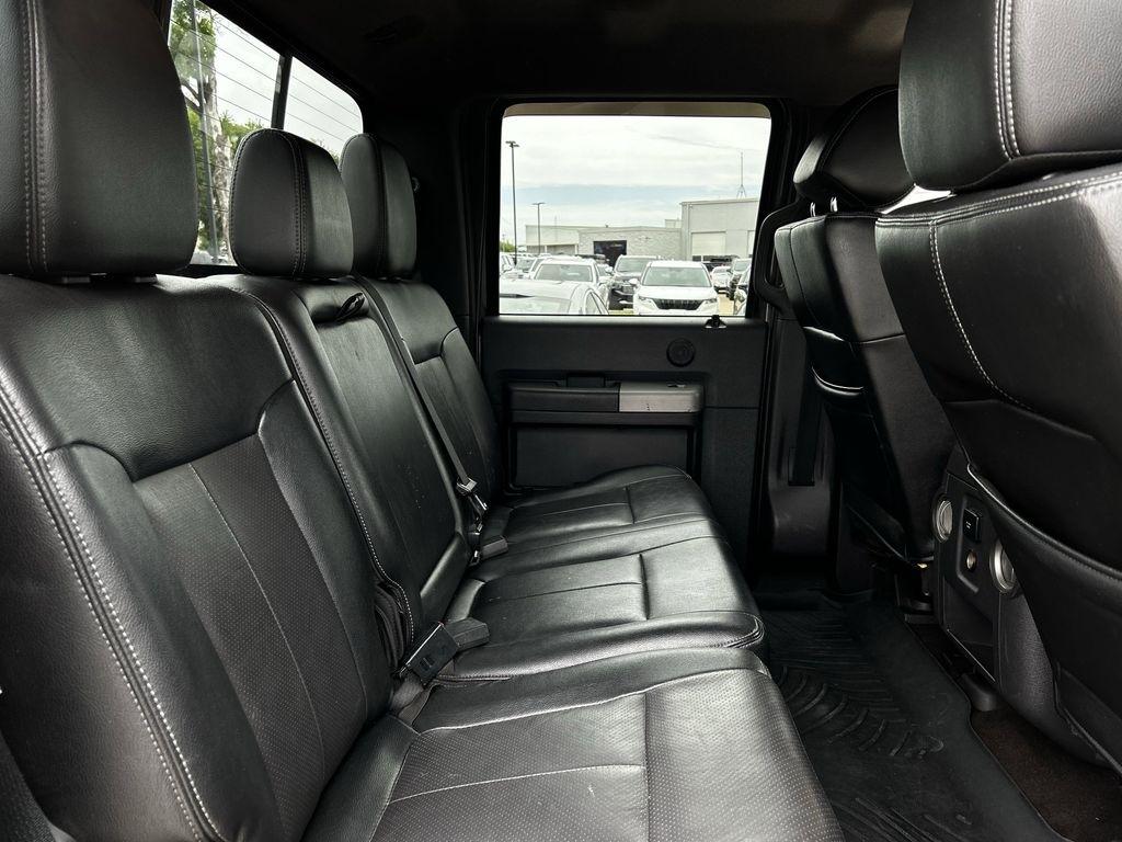 Ford F-250 SD Lariat Crew Cab 4WD 2016