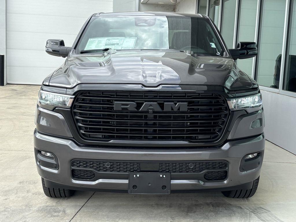 RAM 1500 Laramie Crew Cab SWB 4WD 2026