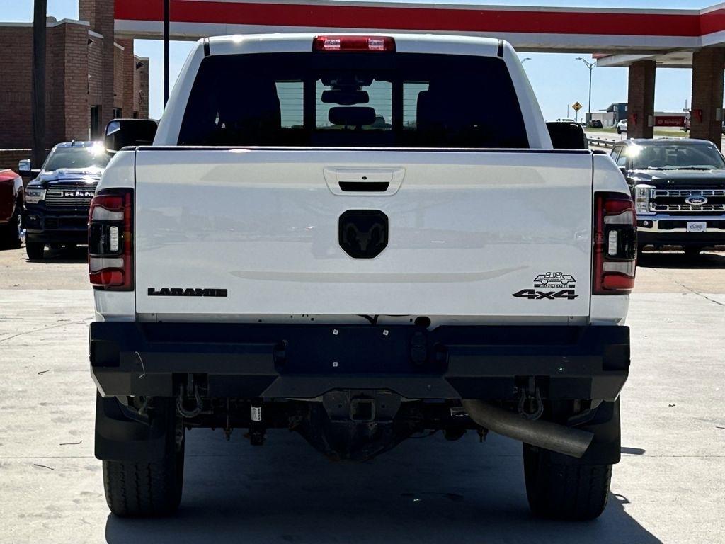 RAM 3500 Laramie Crew Cab SWB 4WD 2022