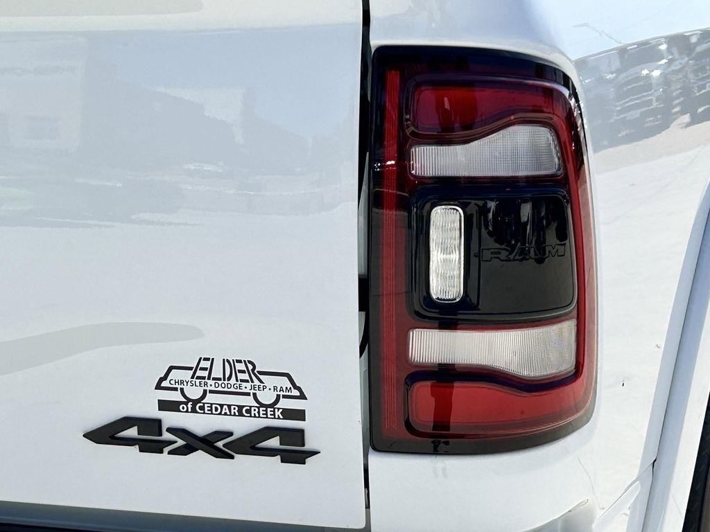 RAM 3500 Laramie Crew Cab SWB 4WD 2022