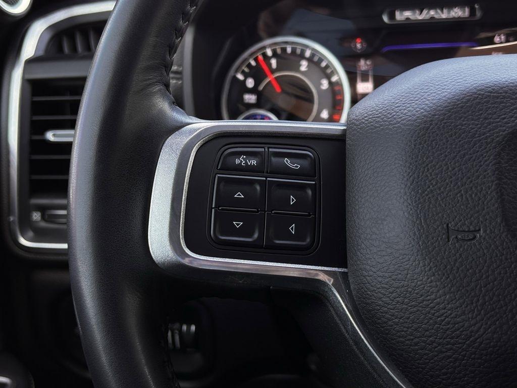 RAM 3500 Laramie Crew Cab SWB 4WD 2022