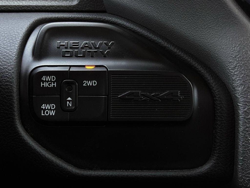 RAM 3500 Laramie Crew Cab SWB 4WD 2022