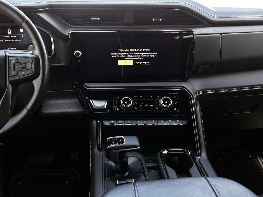 GMC Sierra 1500 AT4X Crew Cab 4WD 2023