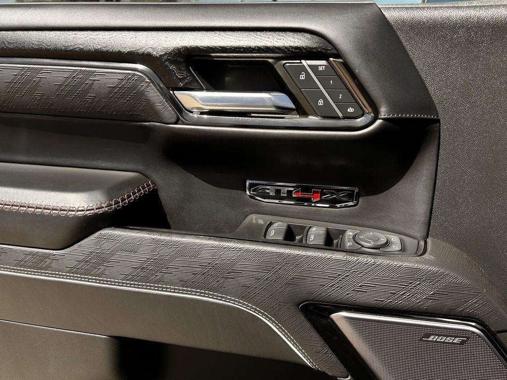 GMC Sierra 1500 AT4X Crew Cab 4WD 2023