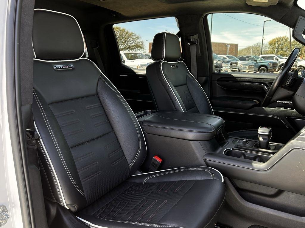 GMC Sierra 1500 AT4X Crew Cab 4WD 2023