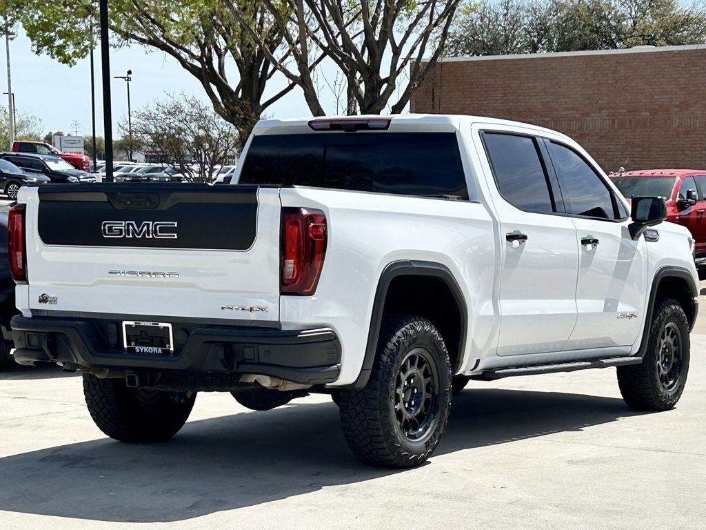 GMC Sierra 1500 AT4X Crew Cab 4WD 2023