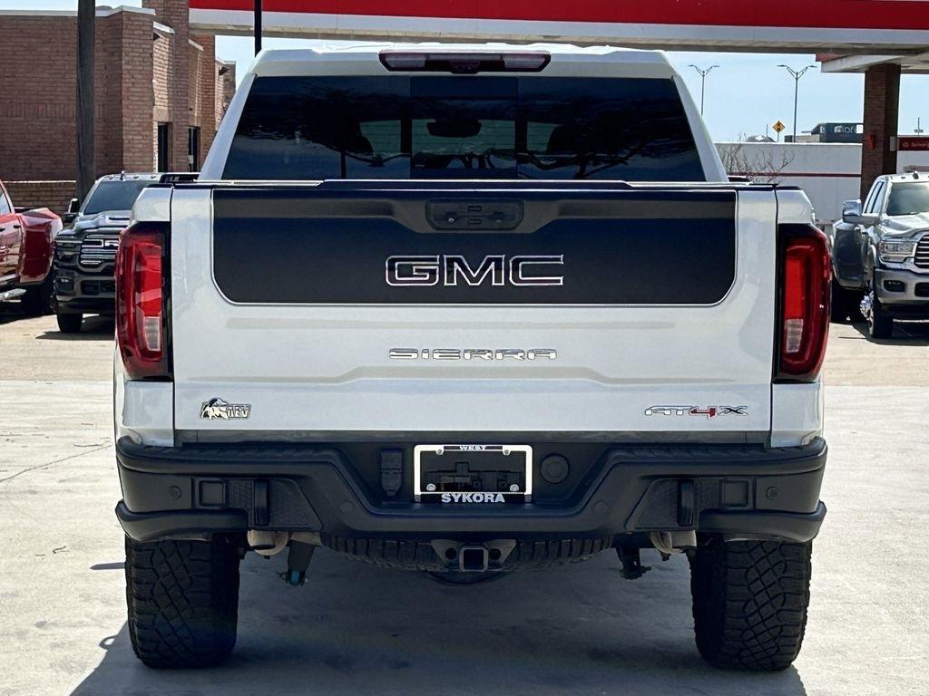 GMC Sierra 1500 AT4X Crew Cab 4WD 2023