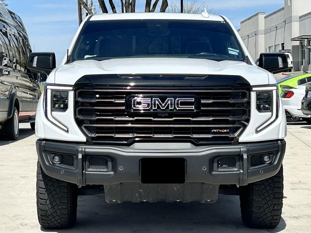 GMC Sierra 1500 AT4X Crew Cab 4WD 2023