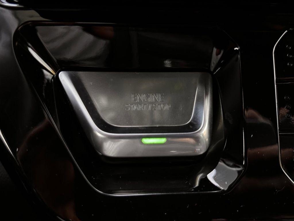 GMC Sierra 1500 AT4X Crew Cab 4WD 2023