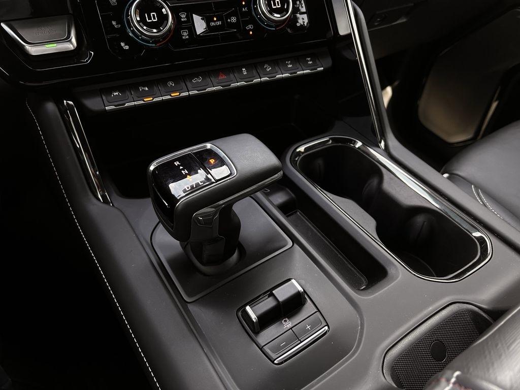 GMC Sierra 1500 AT4X Crew Cab 4WD 2023