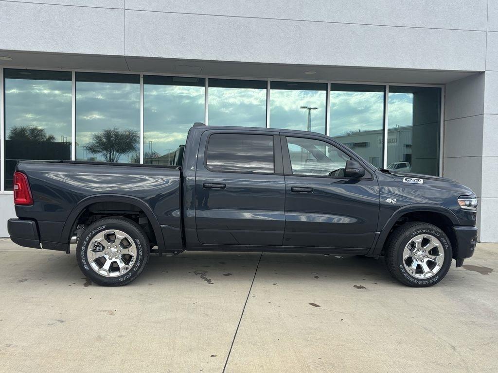 RAM 1500 Big Horn Crew Cab SWB 4WD 2026