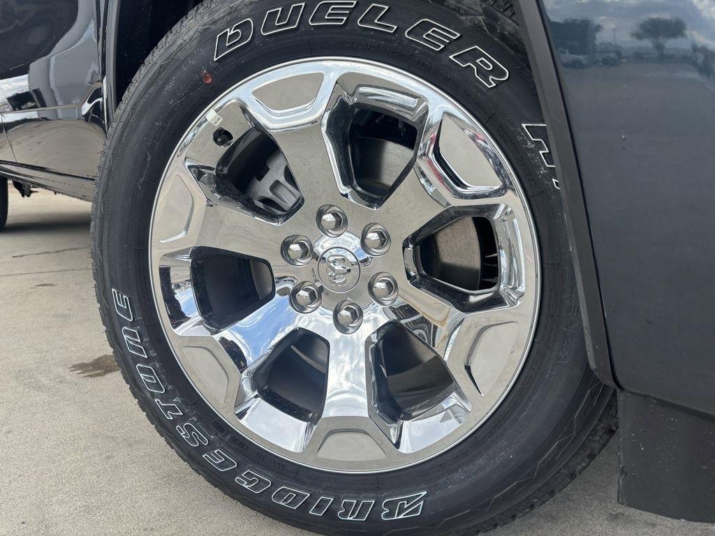 RAM 1500 Big Horn Crew Cab SWB 4WD 2026