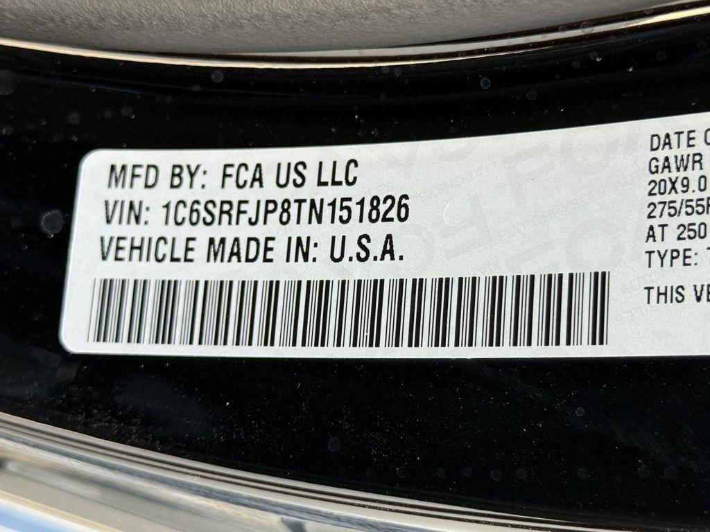 RAM 1500 Laramie Crew Cab SWB 4WD 2026