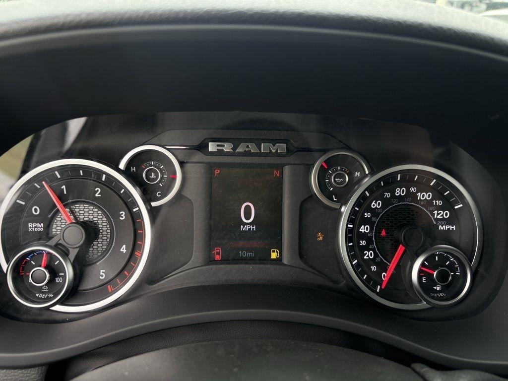RAM 5500 Crew Cab LWB 4WD DRW 2026