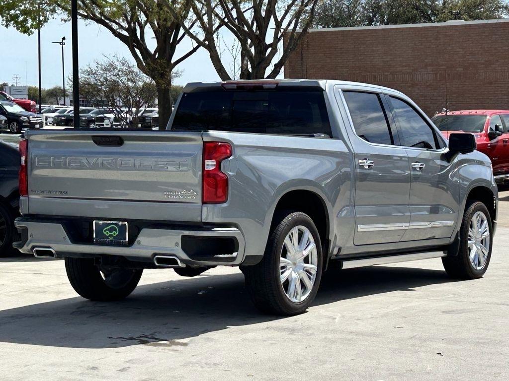 Chevrolet Silverado 1500 High Country Crew Cab 4WD 2025