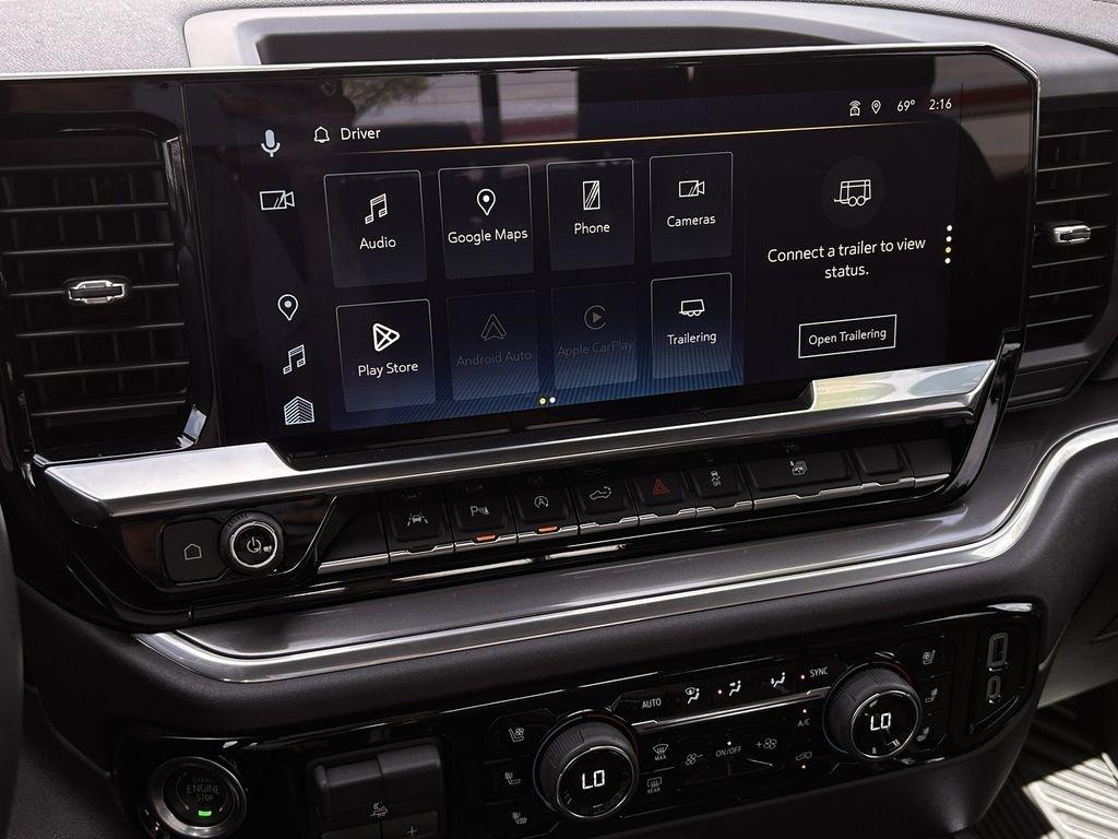 Chevrolet Silverado 1500 High Country Crew Cab 4WD 2025