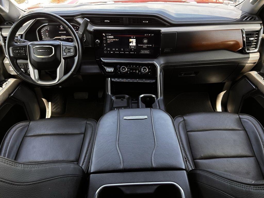 GMC Sierra 2500HD Denali Crew Cab 4WD SB 2024