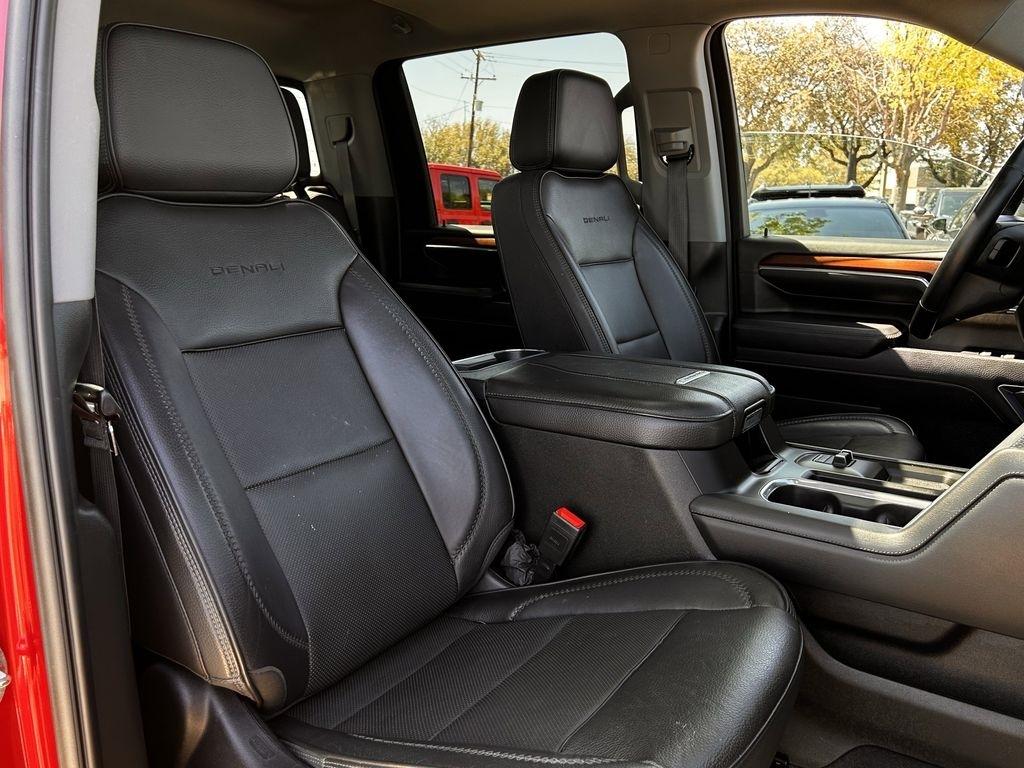 GMC Sierra 2500HD Denali Crew Cab 4WD SB 2024