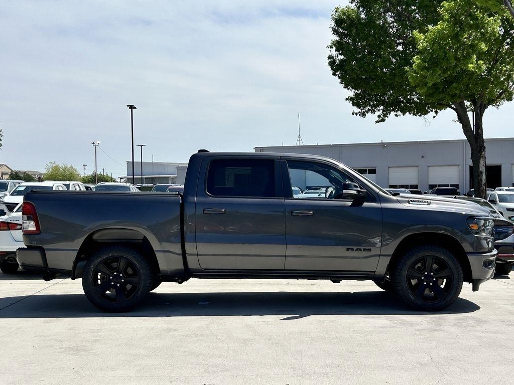 RAM 1500 Big Horn Crew Cab SWB 4WD 2022