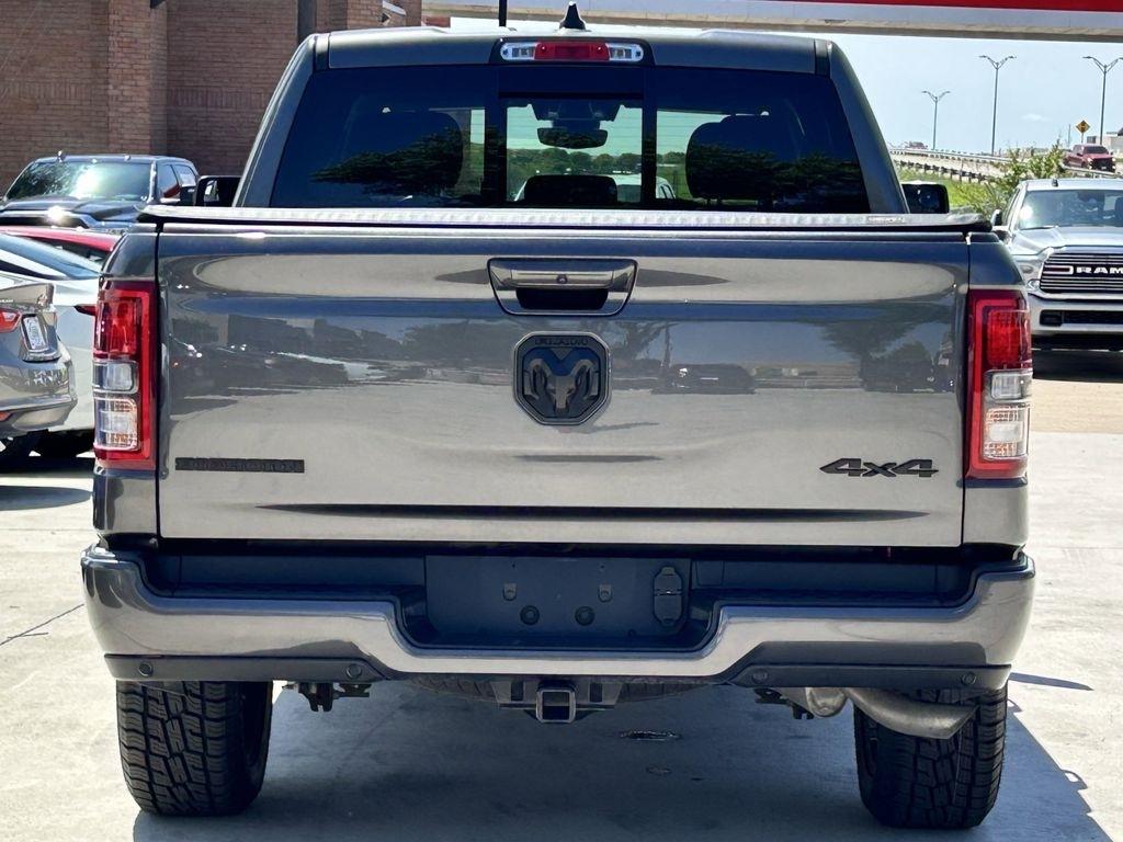 RAM 1500 Big Horn Crew Cab SWB 4WD 2022