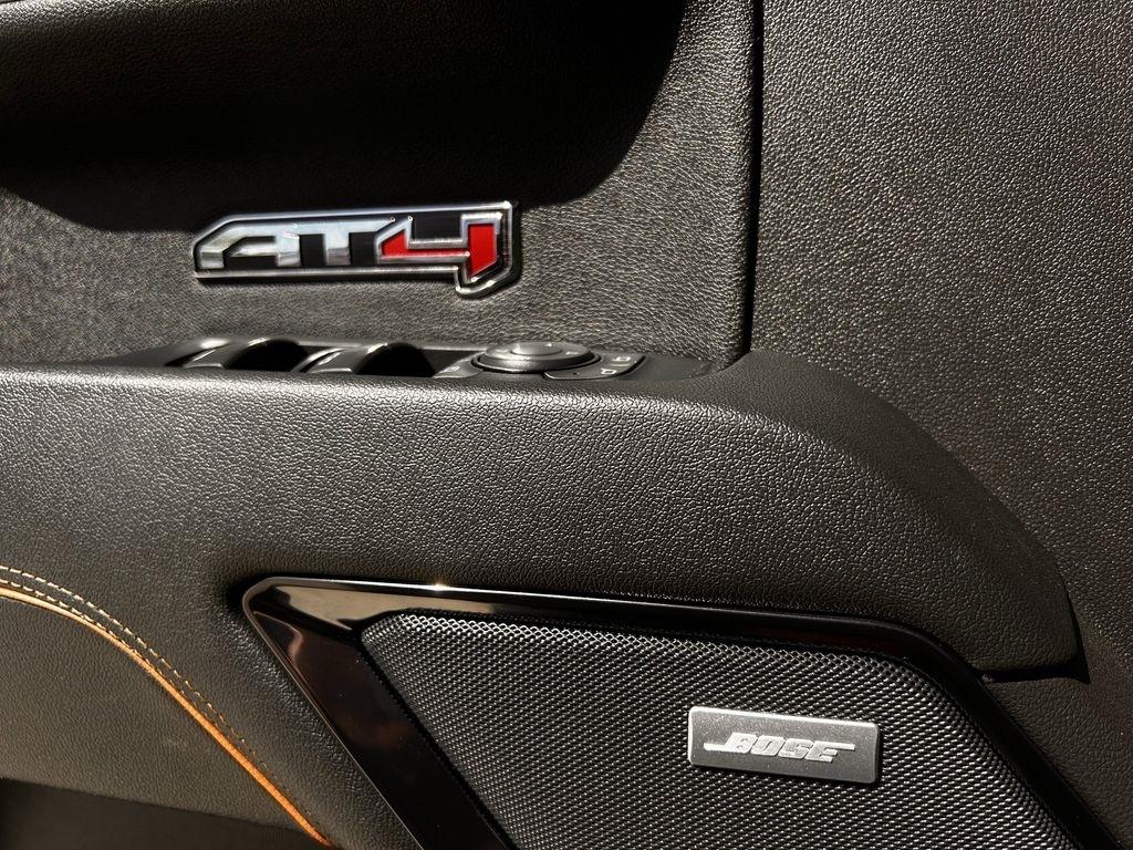 GMC Sierra 1500 AT4 Crew Cab 4WD 2024