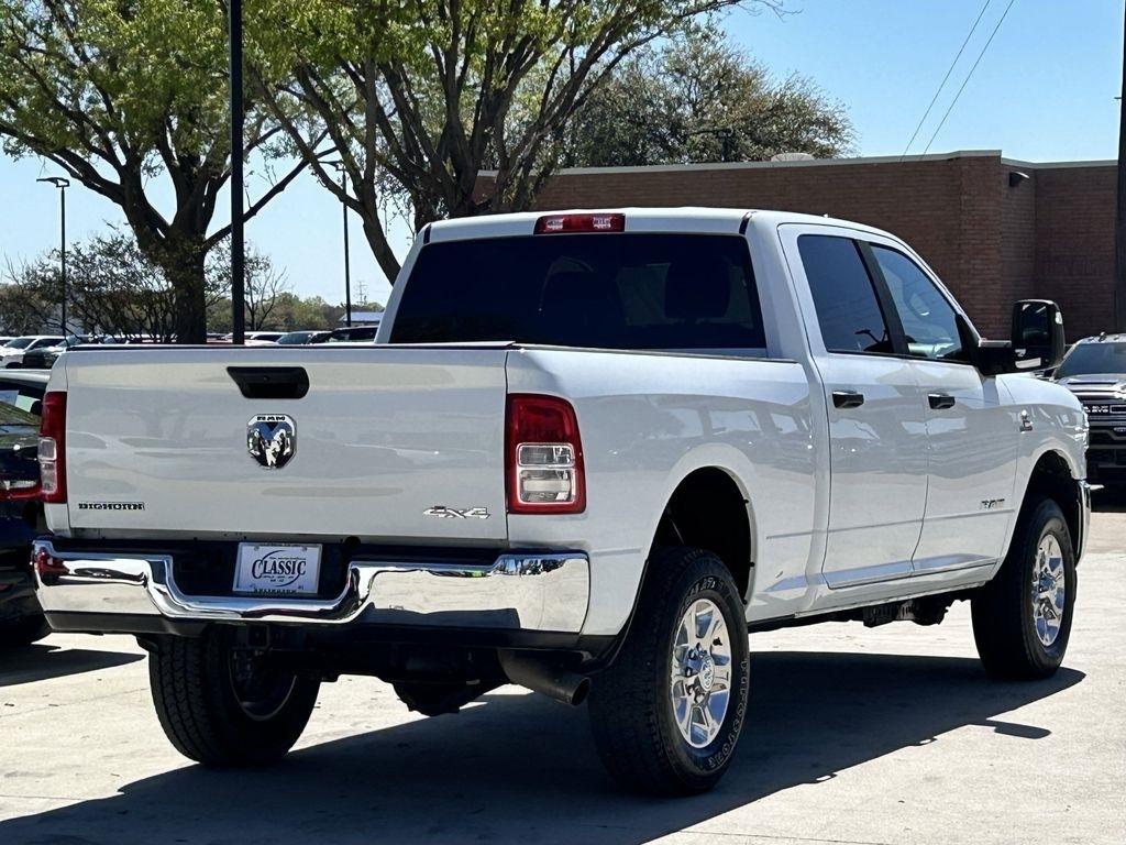 RAM 2500 Tradesman Crew Cab SWB 4WD 2024