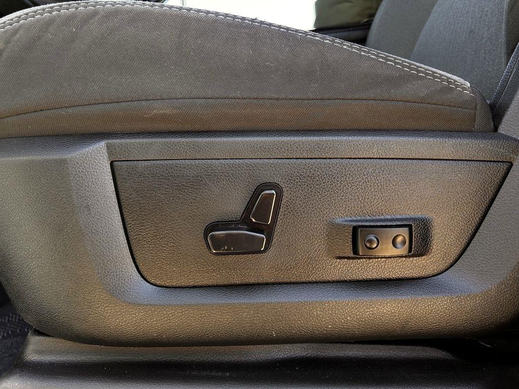 RAM 2500 Tradesman Crew Cab SWB 4WD 2024