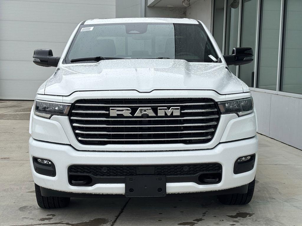 RAM 1500 Laramie Crew Cab SWB 4WD 2026