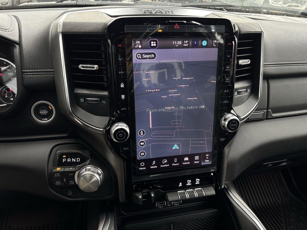 RAM 1500 Laramie Crew Cab SWB 4WD 2026