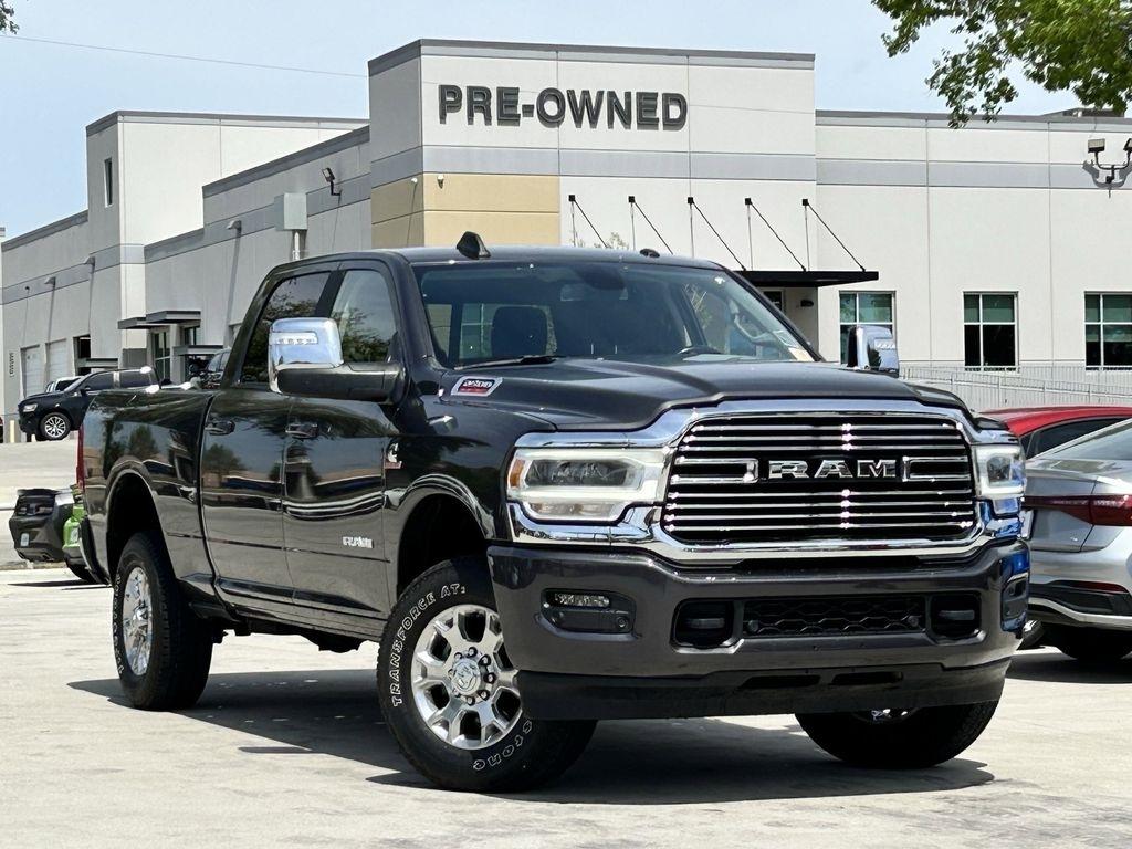 RAM 2500 Laramie Crew Cab SWB 4WD 2024