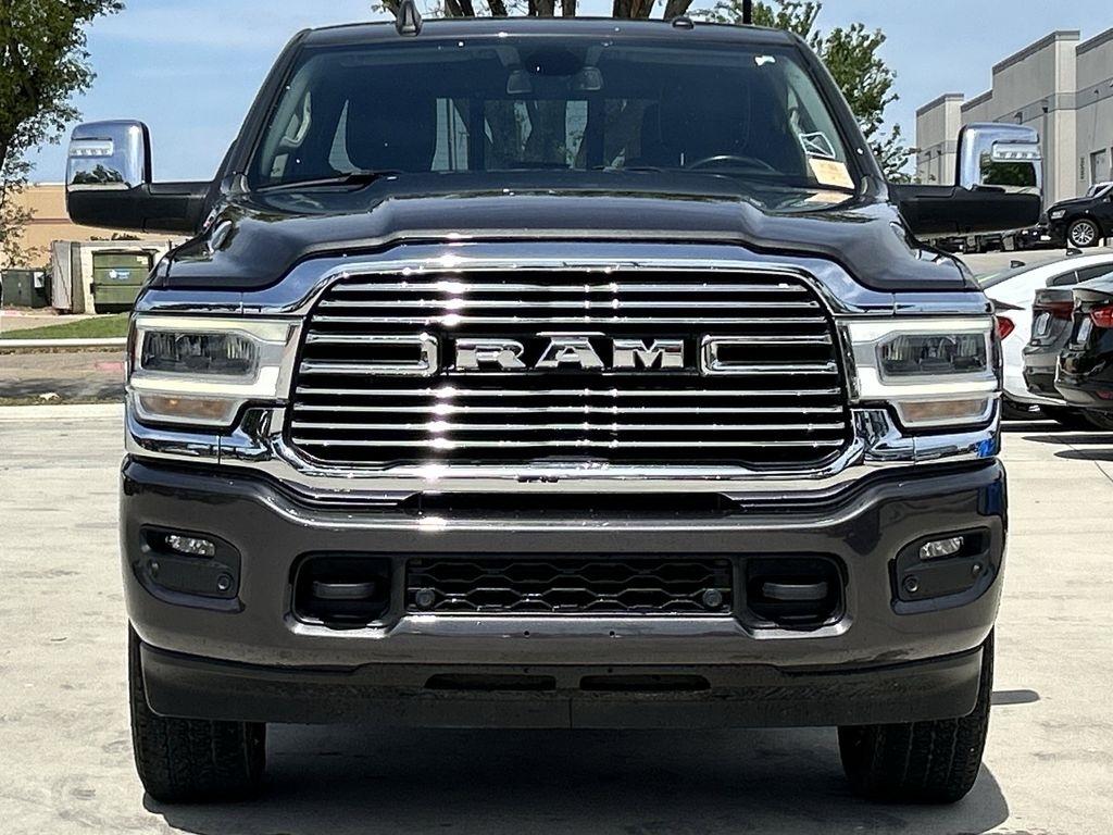 RAM 2500 Laramie Crew Cab SWB 4WD 2024