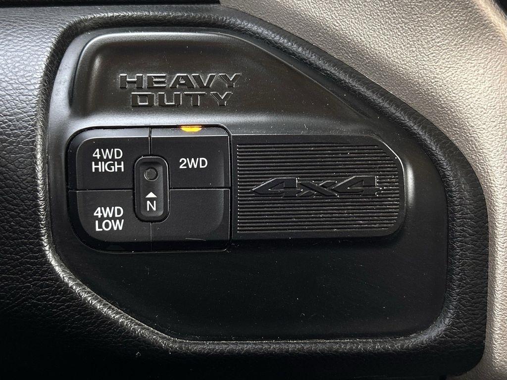 RAM 2500 Laramie Crew Cab SWB 4WD 2024