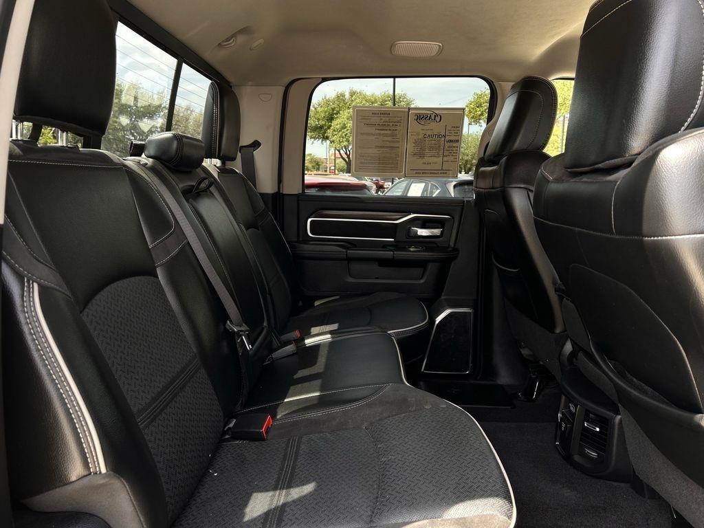 RAM 2500 Laramie Crew Cab SWB 4WD 2024