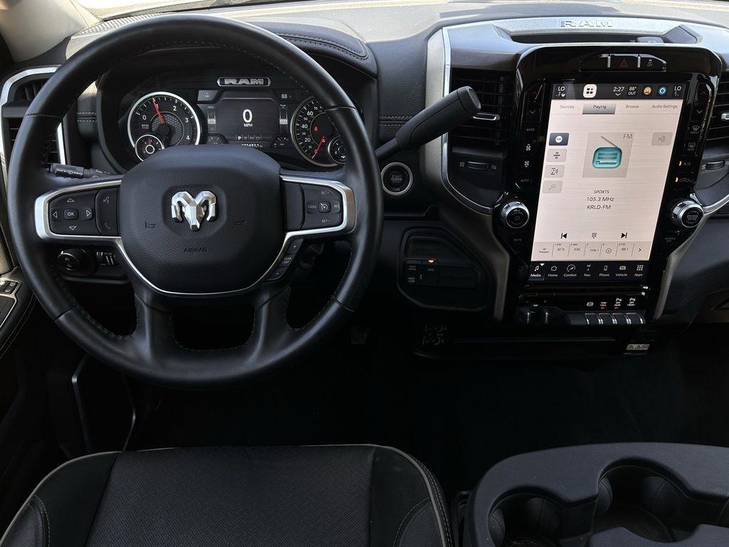 RAM 2500 Laramie Crew Cab SWB 4WD 2024