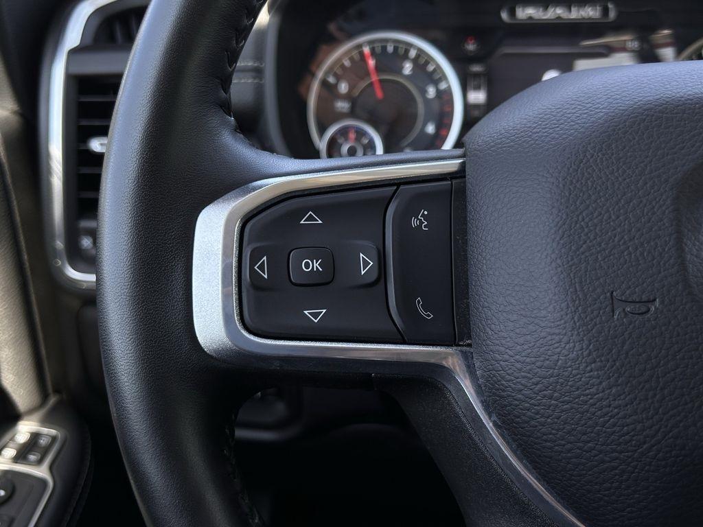 RAM 2500 Laramie Crew Cab SWB 4WD 2024