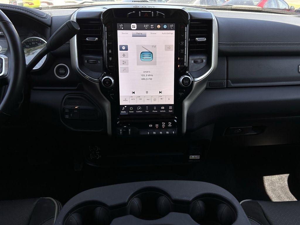 RAM 2500 Laramie Crew Cab SWB 4WD 2024