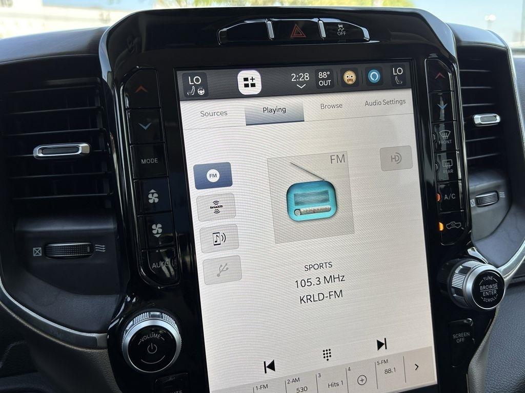 RAM 2500 Laramie Crew Cab SWB 4WD 2024