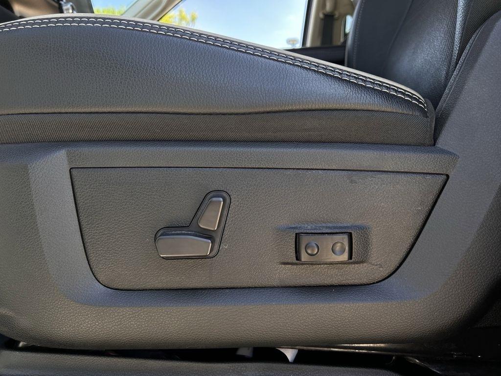 RAM 2500 Laramie Crew Cab SWB 4WD 2024