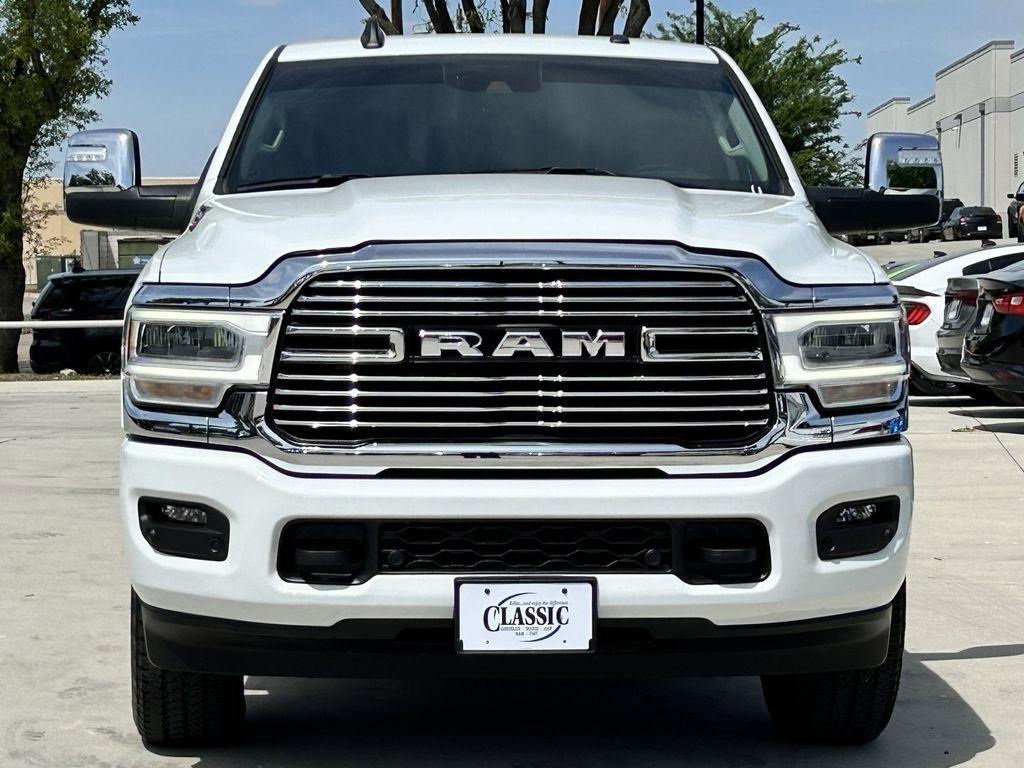 RAM 2500 Laramie Crew Cab SWB 4WD 2024
