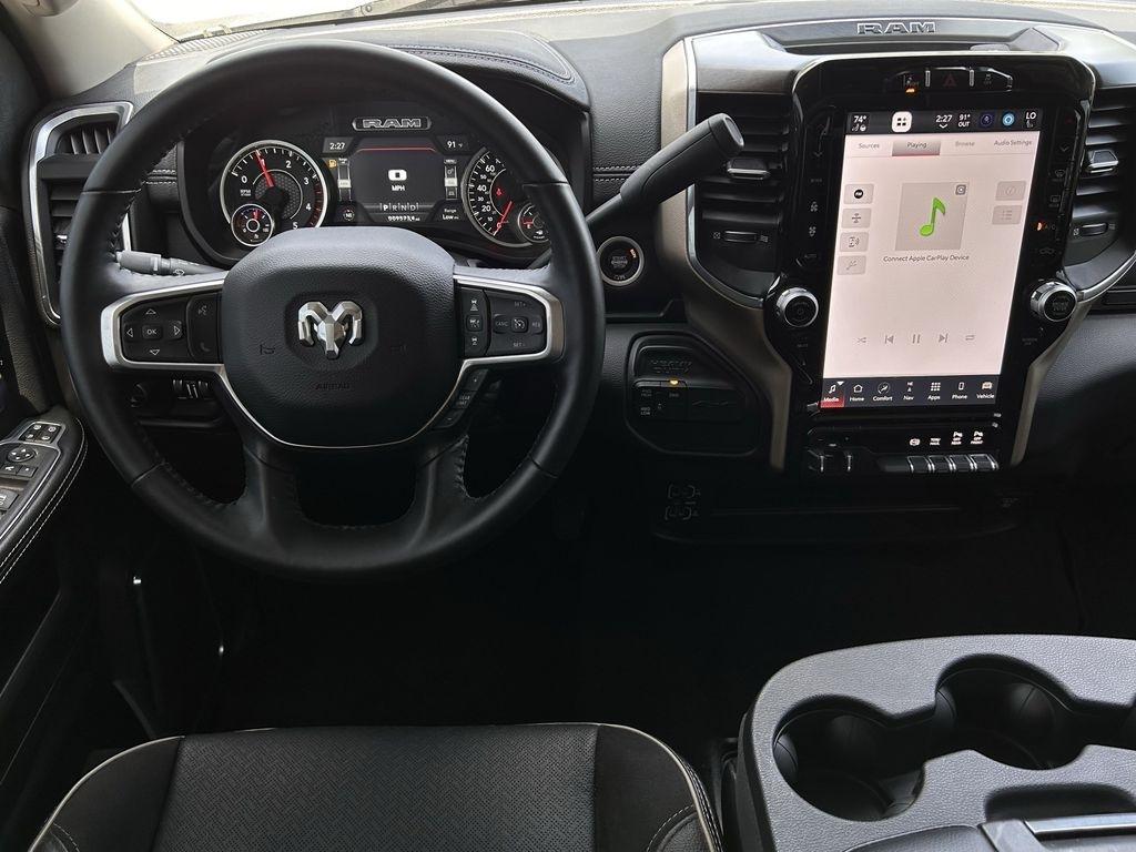 RAM 2500 Laramie Crew Cab SWB 4WD 2024