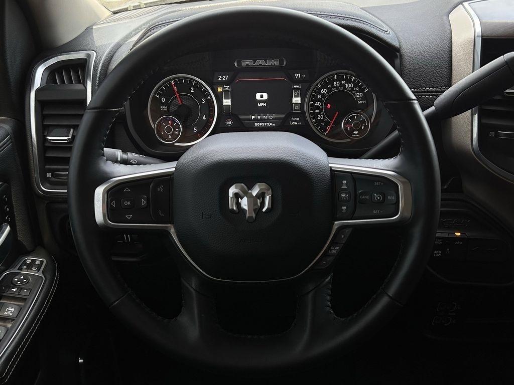 RAM 2500 Laramie Crew Cab SWB 4WD 2024