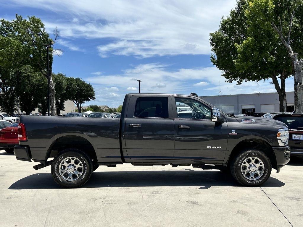 RAM 2500 Laramie Crew Cab SWB 4WD 2024