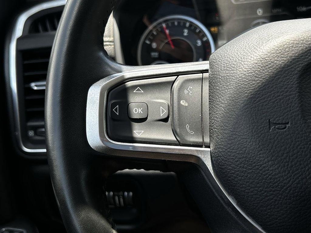 RAM 2500 Laramie Crew Cab SWB 4WD 2024