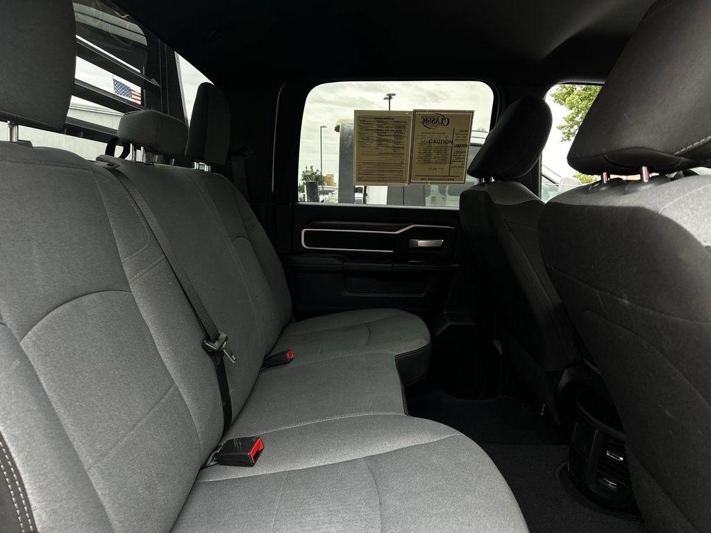 RAM 3500 Crew Cab 4WD DRW 2024