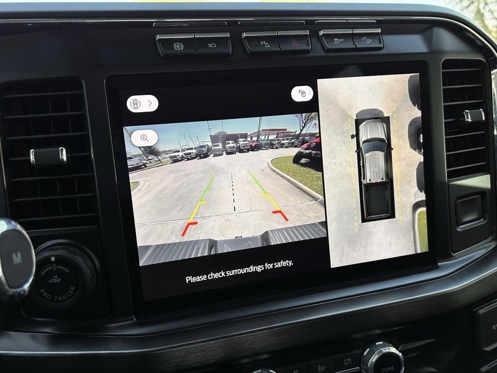 Ford F-250 SD Lariat Crew Cab 4WD 2023