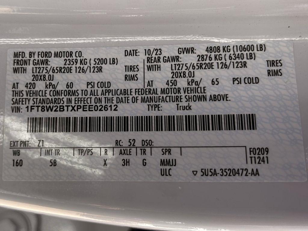 Ford F-250 SD Lariat Crew Cab 4WD 2023