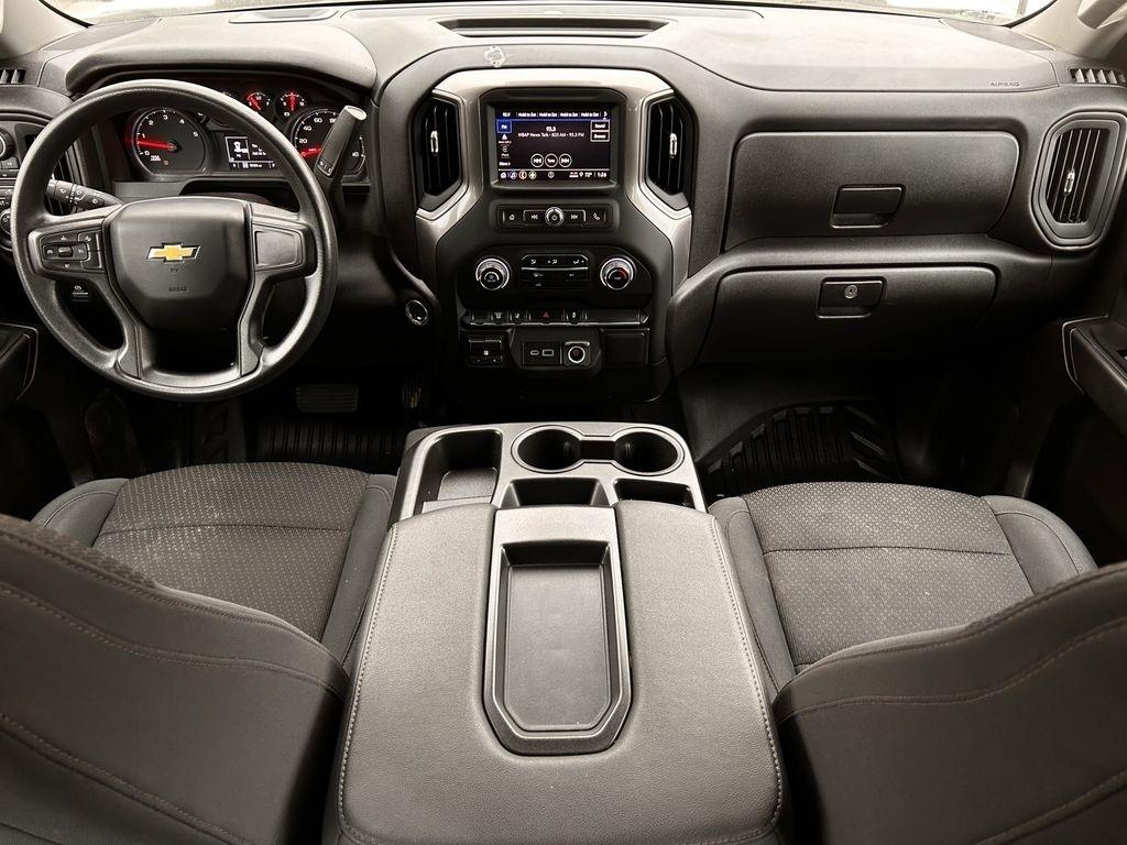 Chevrolet Silverado 3500HD Work Truck Crew Cab 4WD 2025