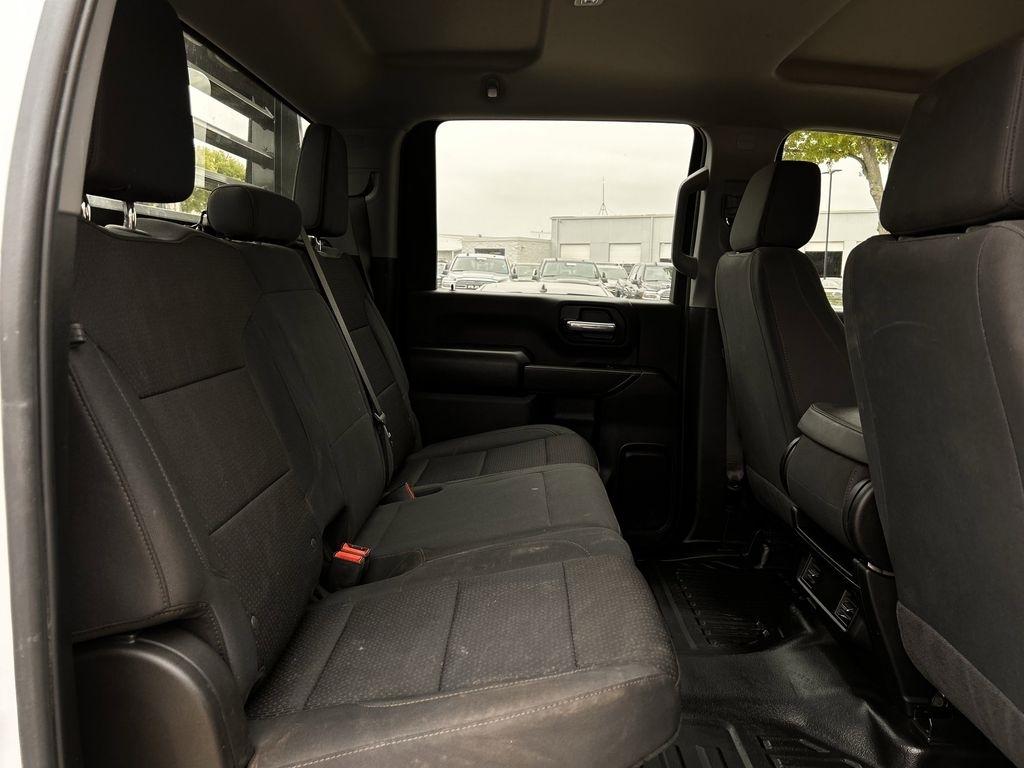 Chevrolet Silverado 3500HD Work Truck Crew Cab 4WD 2025