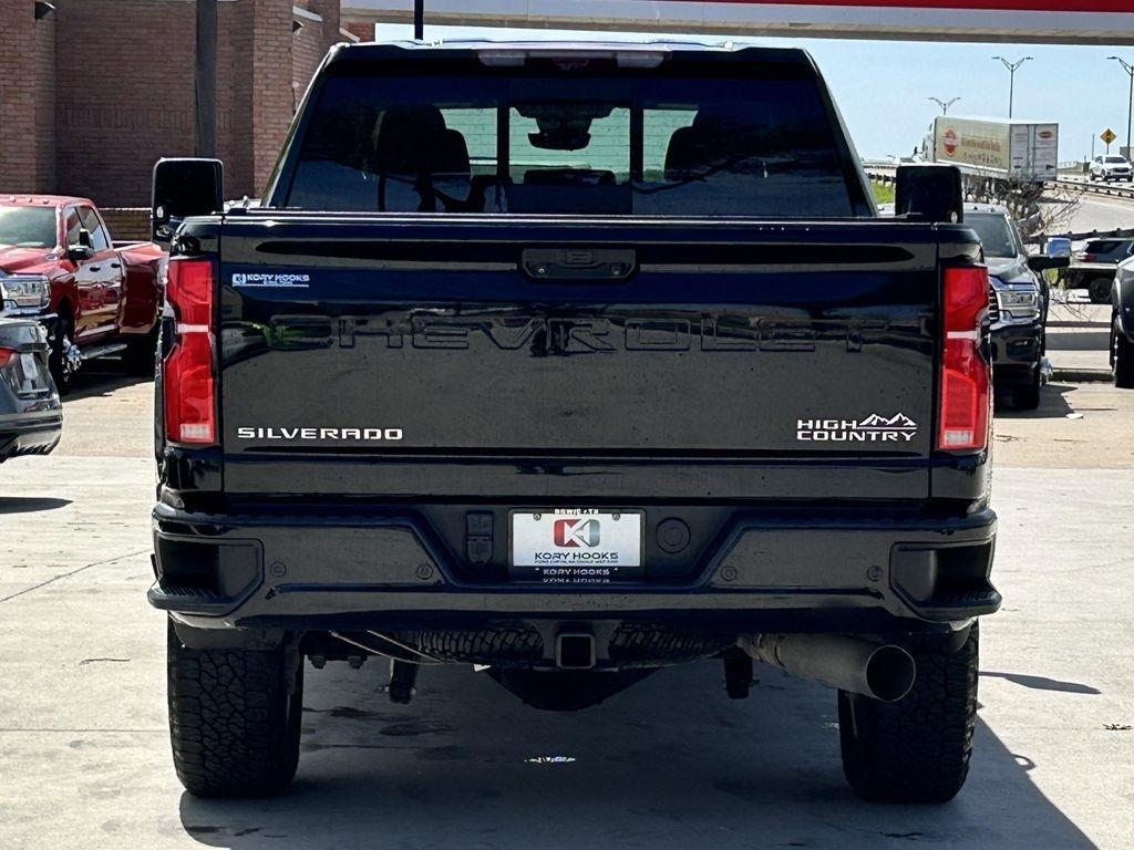 Chevrolet Silverado 2500HD High Country Crew Cab Long Box 4WD 2024