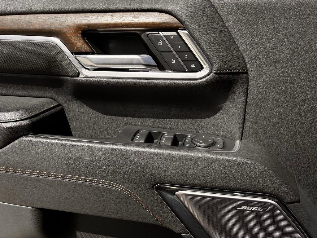 Chevrolet Silverado 2500HD High Country Crew Cab Long Box 4WD 2024